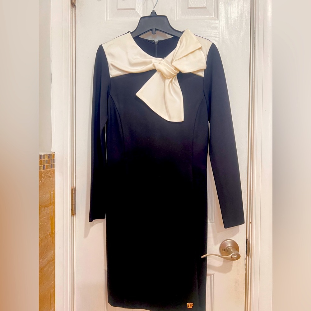 $495 VDP made in Italy dress size 42